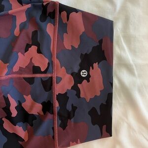 camo lululemon leggings